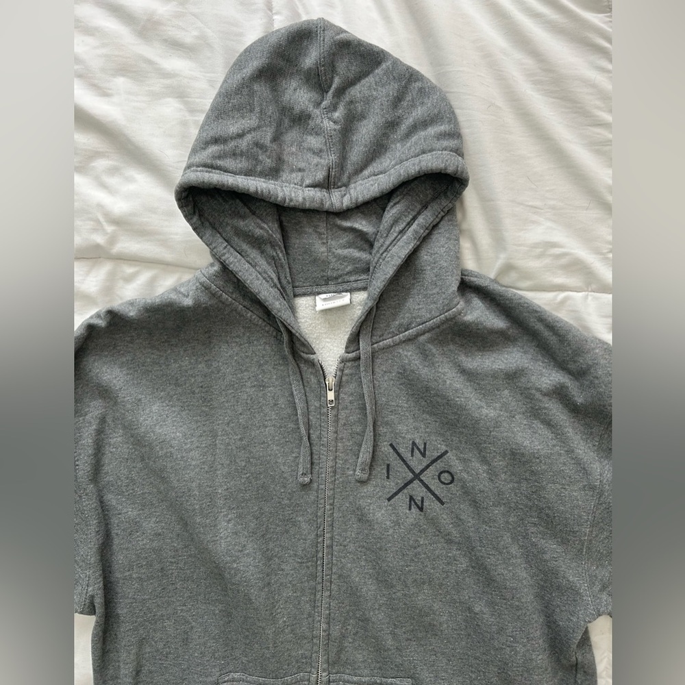 Men’s Nixon XL Grey Sweatshirt